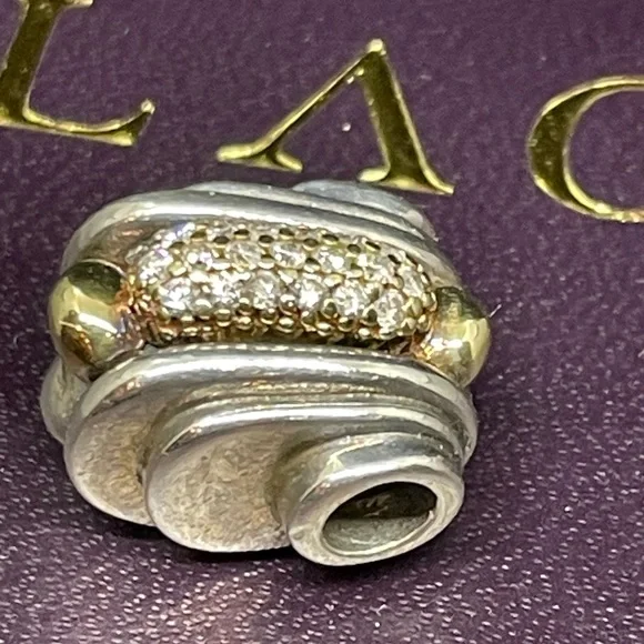 Lagos vintage diamond pendant - Picture 8 of 8